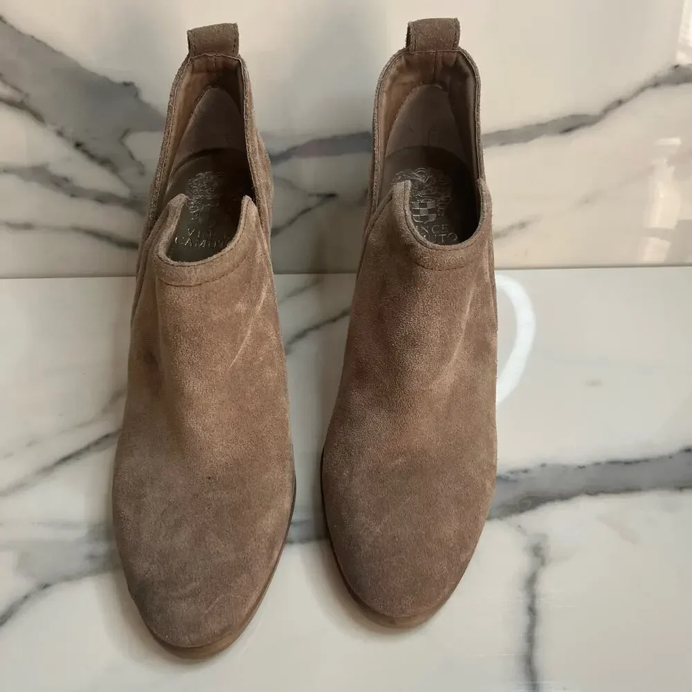 Vince Camuto measurements block